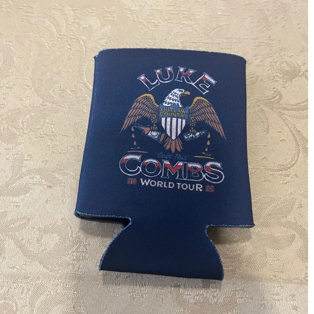 Luke Combs Koozie Unisex OS Navy Blue Excellent 2023 World Tour Outlaw‎ Country